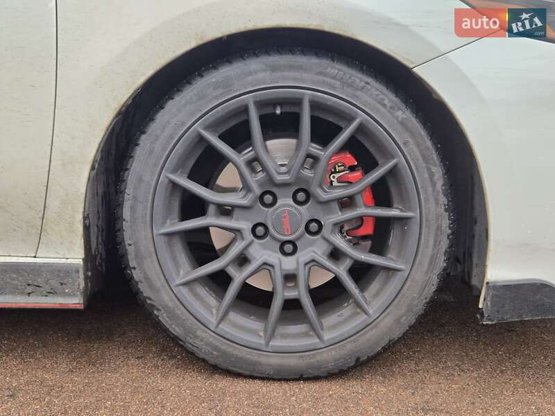 Седан Toyota Camry 2021 в Киеве