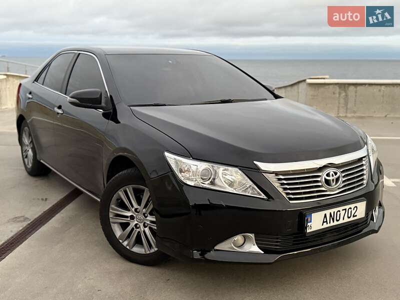 Седан Toyota Camry 2013 в Одессе фото Седан Toyota Camry 2013 в Одессе