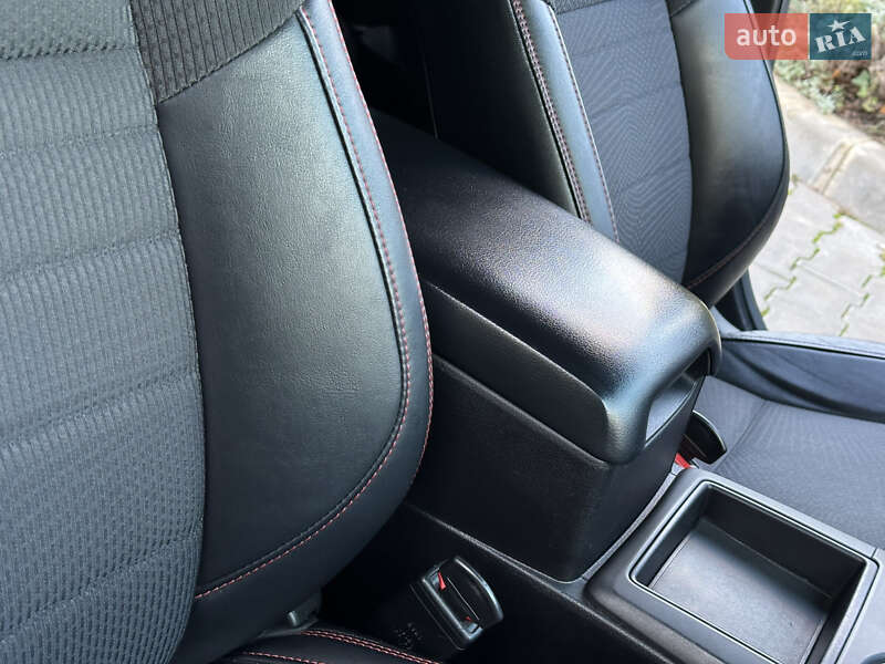 Седан Toyota Camry 2016 в Одессе фото 56 Седан Toyota Camry 2016 в Одессе