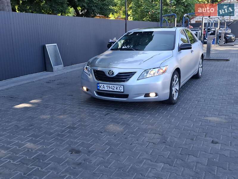 Седан Toyota Camry 2006 в Одессе