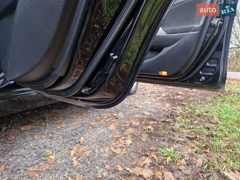 Седан Toyota Camry 2008 в Харькове