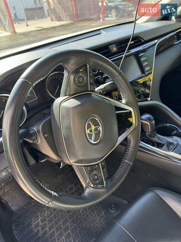 Седан Toyota Camry 2018 в Полтаве фото 14 Седан Toyota Camry 2018 в Полтаве