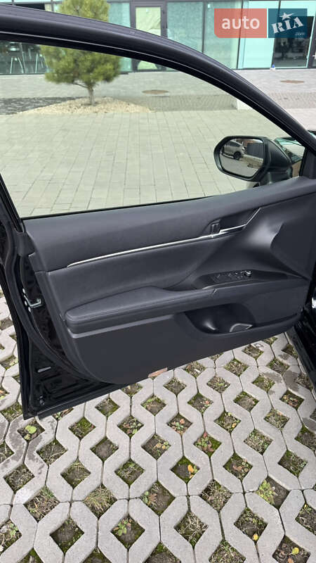 Седан Toyota Camry 2022 в Хмельницком фото 24 Седан Toyota Camry 2022 в Хмельницком