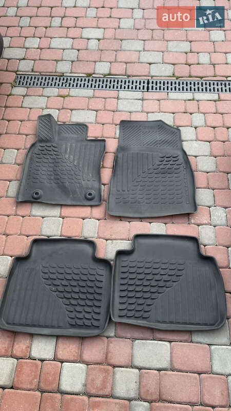 Седан Toyota Camry 2022 в Хмельницком фото 50 Седан Toyota Camry 2022 в Хмельницком