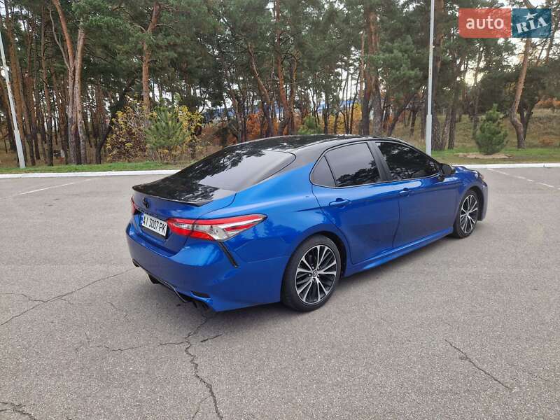 Седан Toyota Camry 2017 в Киеве фото 11 Седан Toyota Camry 2017 в Киеве