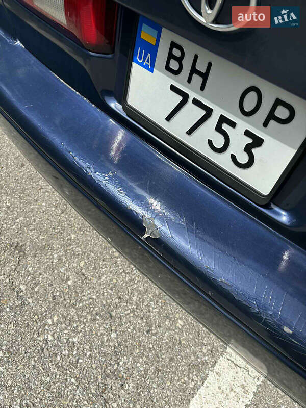 Седан Toyota Camry 1998 в Киеве