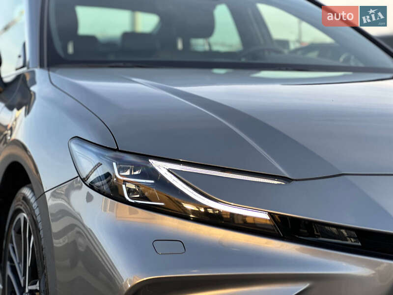 Седан Toyota Camry 2024 в Киеве фото 12 Седан Toyota Camry 2024 в Киеве