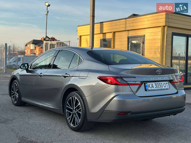 Седан Toyota Camry 2024 в Киеве фото 19 Седан Toyota Camry 2024 в Киеве
