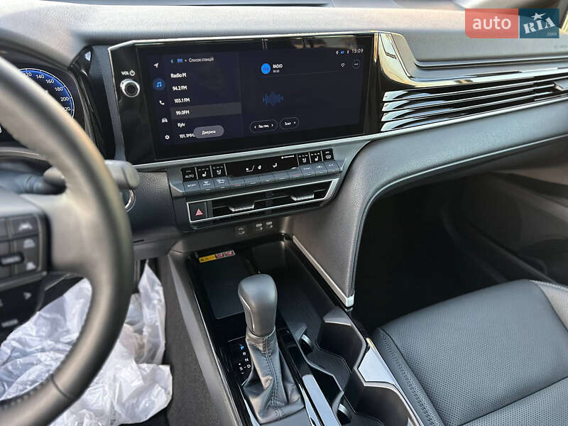 Седан Toyota Camry 2024 в Киеве фото 39 Седан Toyota Camry 2024 в Киеве