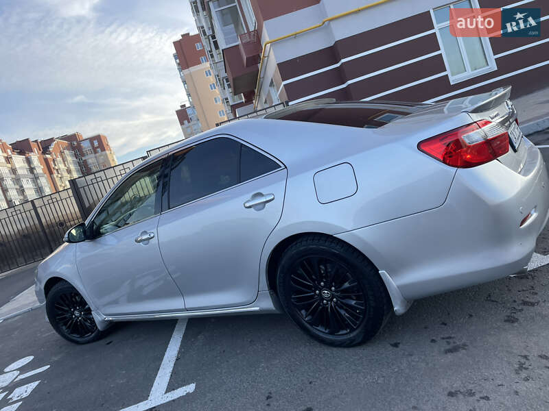 Седан Toyota Camry 2012 в Умани фото 14 Седан Toyota Camry 2012 в Умани