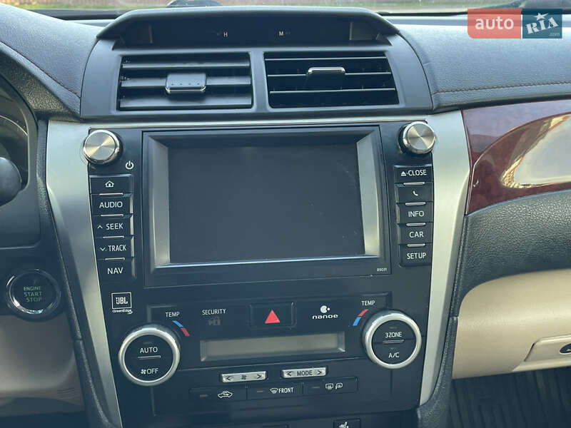 Седан Toyota Camry 2012 в Умани фото 39 Седан Toyota Camry 2012 в Умани