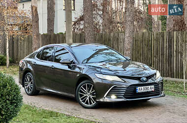 Седан Toyota Camry 2021 в Києві