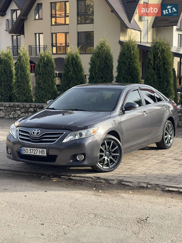 Седан Toyota Camry 2009 в Тернополе фото Седан Toyota Camry 2009 в Тернополе
