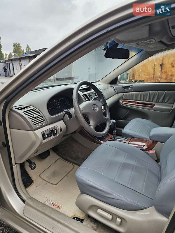 Седан Toyota Camry 2003 в Киеве фото 4 Седан Toyota Camry 2003 в Киеве
