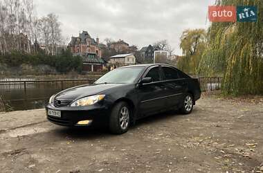 Седан Toyota Camry 2005 в Києві