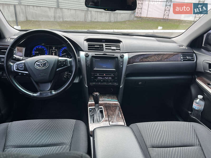 Седан Toyota Camry 2016 в Киеве фото 6 Седан Toyota Camry 2016 в Киеве