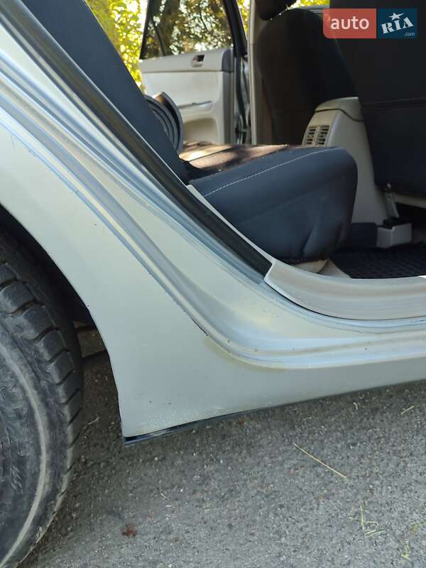 Седан Toyota Camry 2004 в Дубні фото 15 Седан Toyota Camry 2004 в Дубні