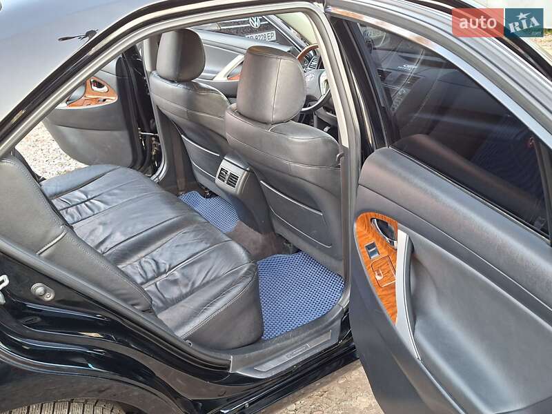 Седан Toyota Camry 2008 в Нежине