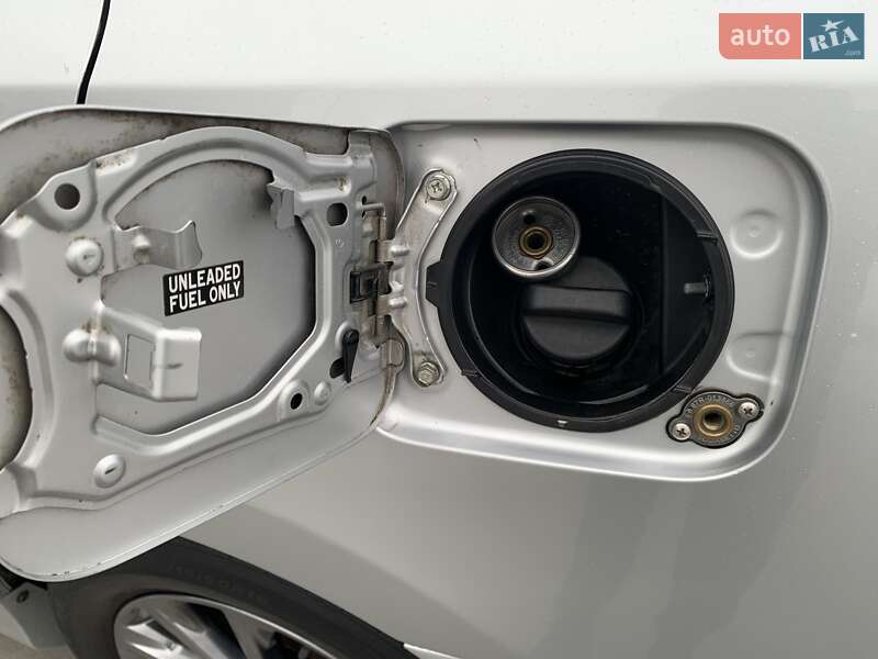 Седан Toyota Camry 2011 в Києві