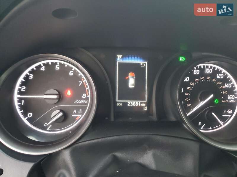 Седан Toyota Camry 2024 в Одессе