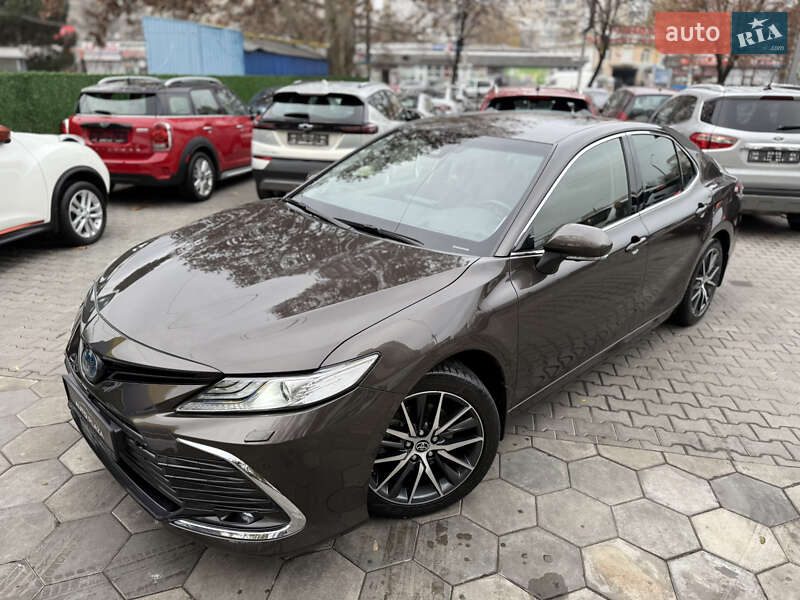 Седан Toyota Camry 2021 в Одессе