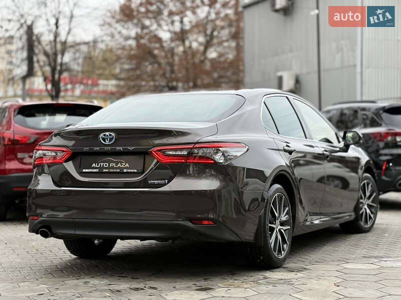 Седан Toyota Camry 2021 в Одессе