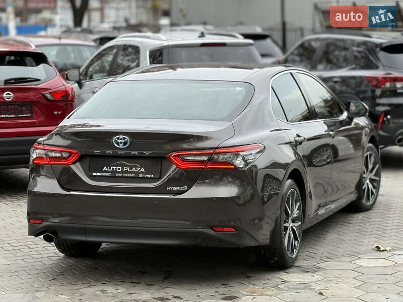 Седан Toyota Camry 2021 в Одессе
