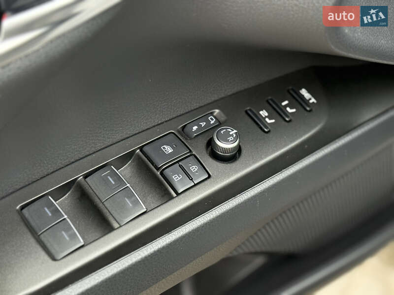 Седан Toyota Camry 2021 в Одессе