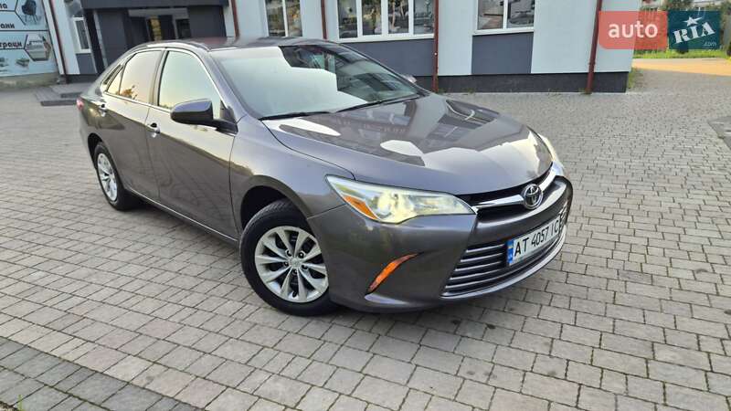 Седан Toyota Camry 2016 в Львові фото 5 Седан Toyota Camry 2016 в Львові