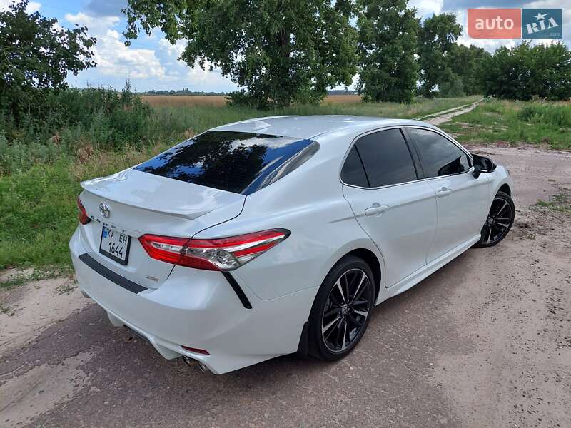 Седан Toyota Camry 2020 в Киеве фото 5 Седан Toyota Camry 2020 в Киеве