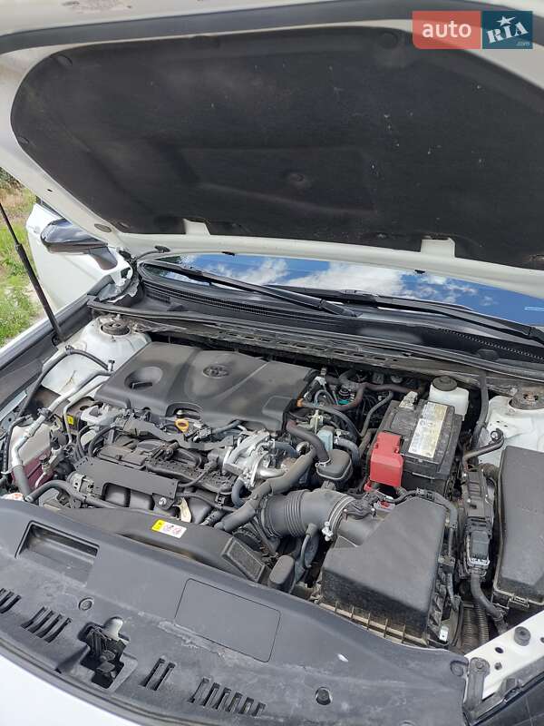 Седан Toyota Camry 2020 в Киеве фото 29 Седан Toyota Camry 2020 в Киеве