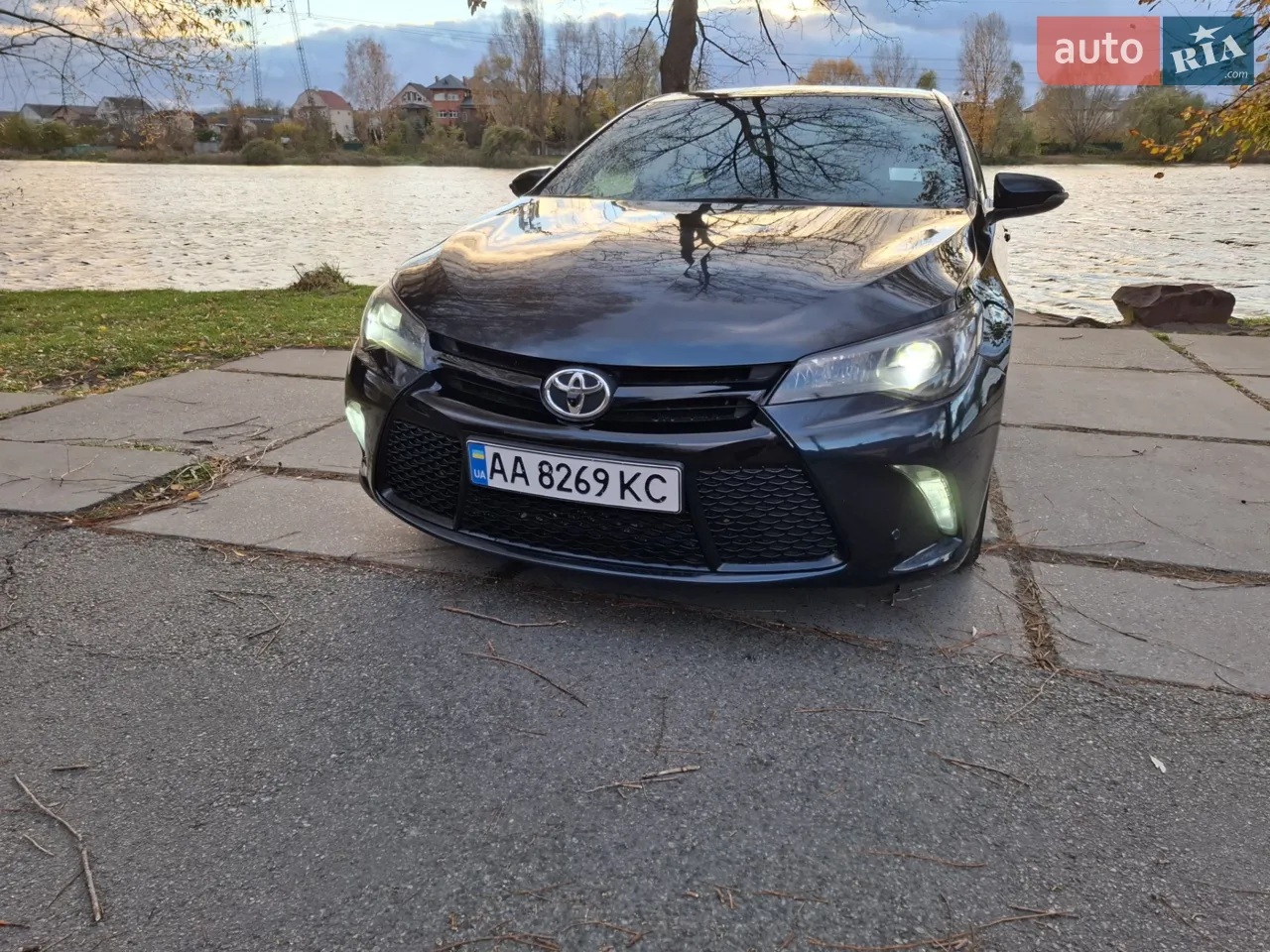 2017 Toyota Camry - мініатюра 10