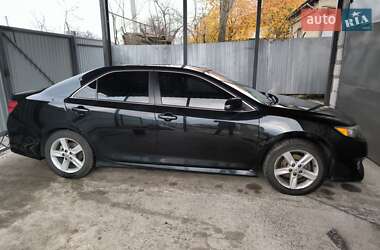 Седан Toyota Camry 2013 в Первомайську