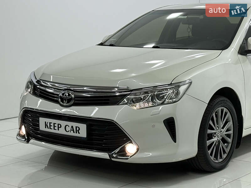 Седан Toyota Camry 2016 в Одесі