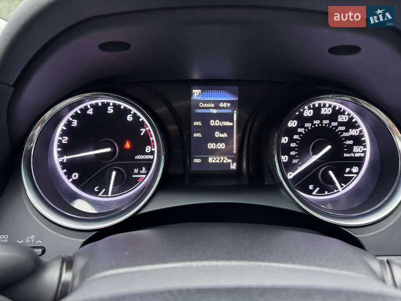 Седан Toyota Camry 2018 в Киеве фото 19 Седан Toyota Camry 2018 в Киеве