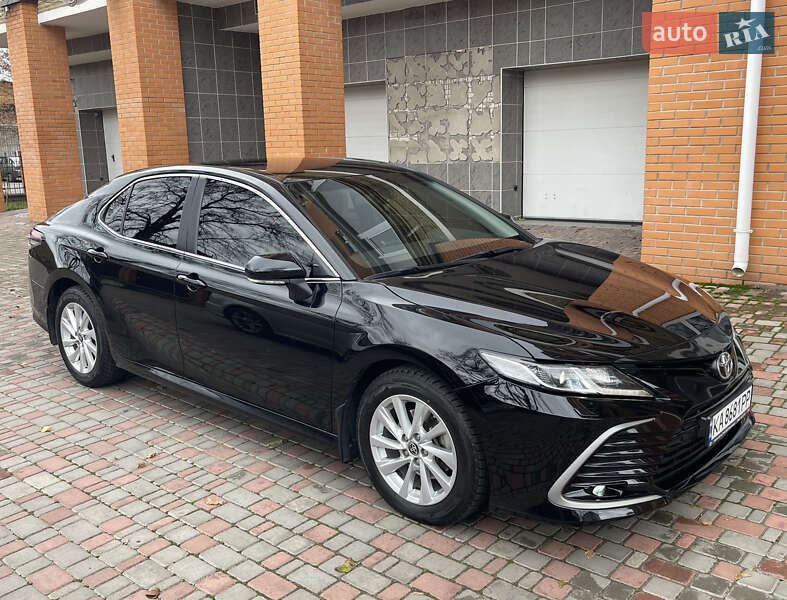 Седан Toyota Camry 2021 в Киеве фото 13 Седан Toyota Camry 2021 в Киеве
