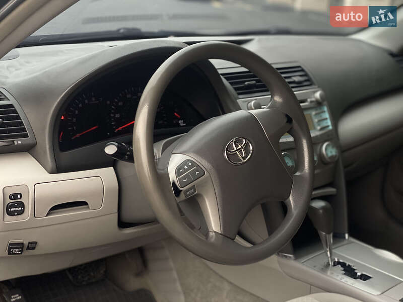 Седан Toyota Camry 2007 в Вінниці