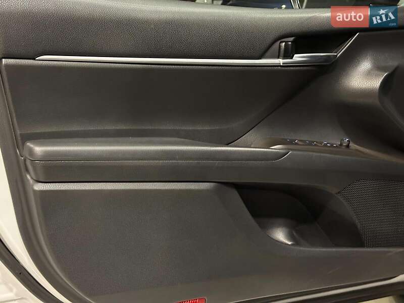 Седан Toyota Camry 2022 в Одессе фото 12 Седан Toyota Camry 2022 в Одессе