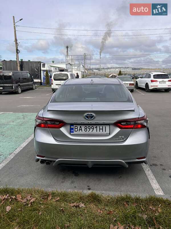Седан Toyota Camry 2022 в Умани фото 11 Седан Toyota Camry 2022 в Умани