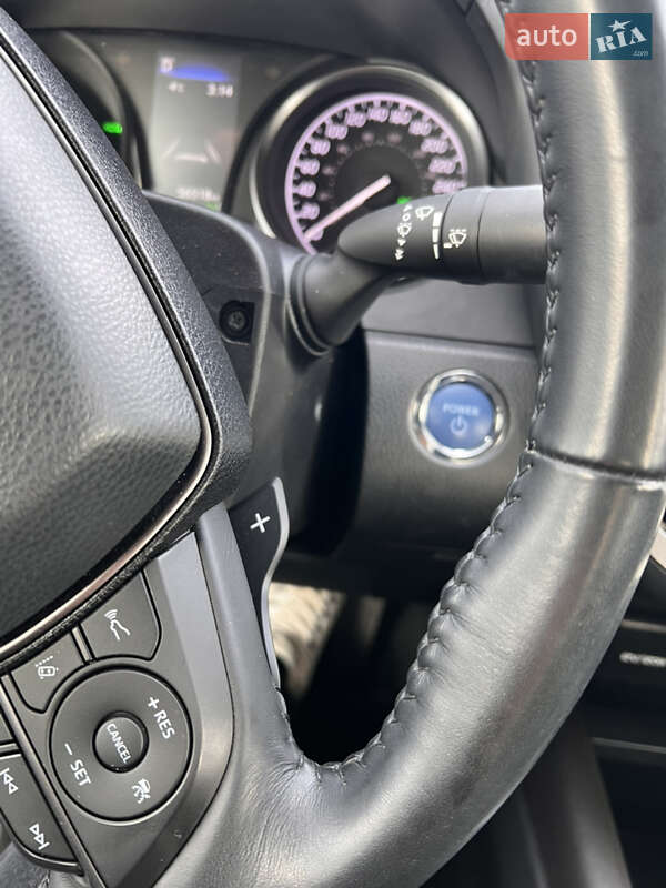 Седан Toyota Camry 2022 в Умани фото 47 Седан Toyota Camry 2022 в Умани