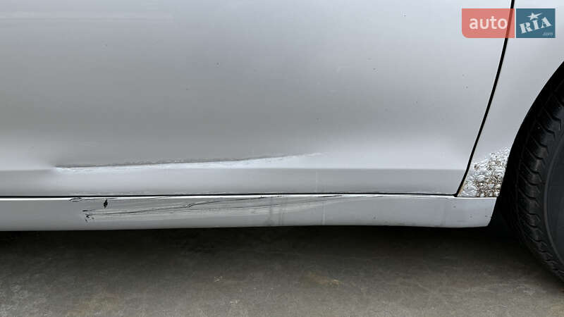 Седан Toyota Camry 2008 в Киеве