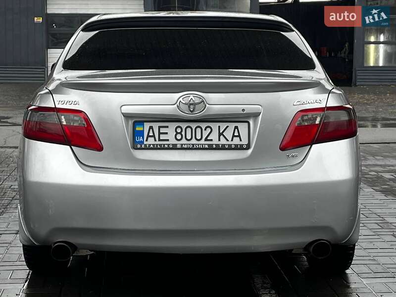 Седан Toyota Camry 2007 в Днепре