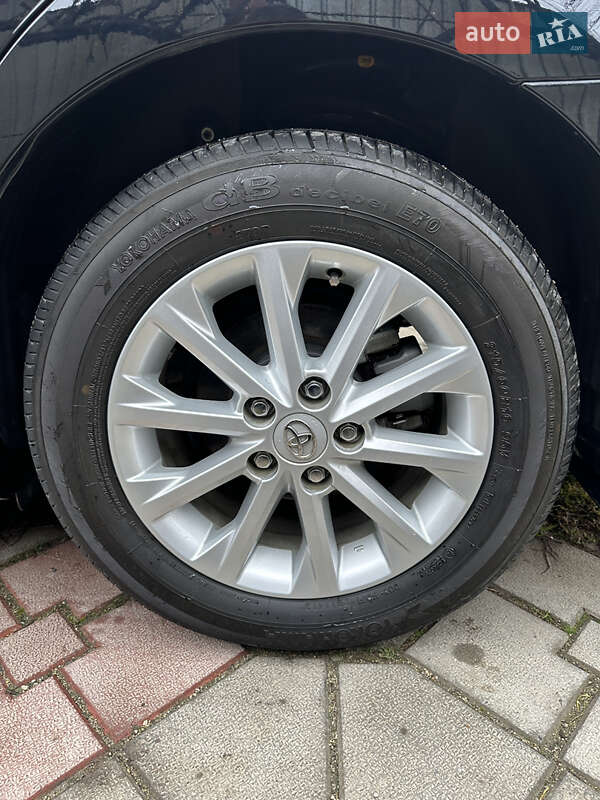 Седан Toyota Camry 2013 в Волочиске фото 14 Седан Toyota Camry 2013 в Волочиске