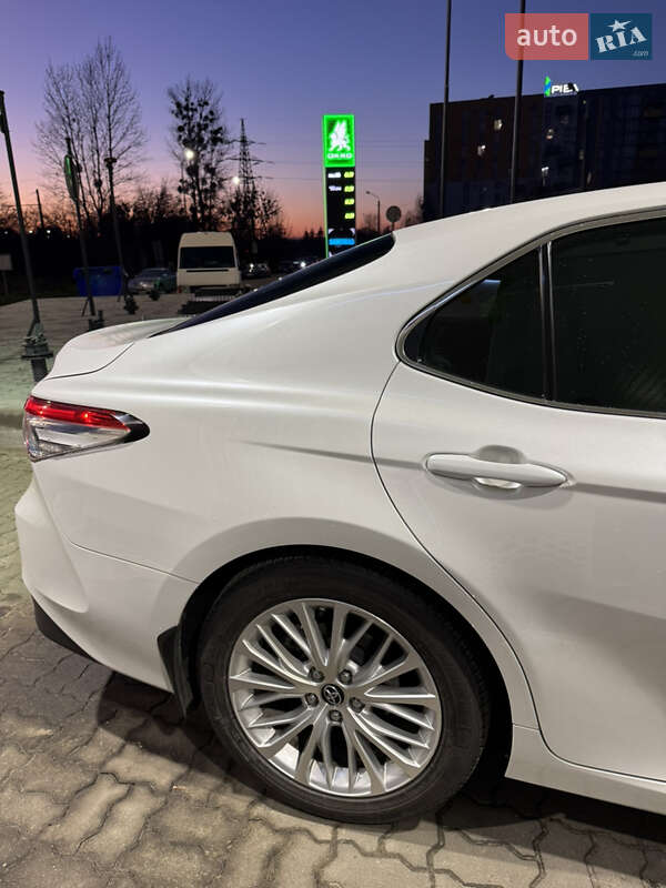 Седан Toyota Camry 2019 в Львове фото 12 Седан Toyota Camry 2019 в Львове