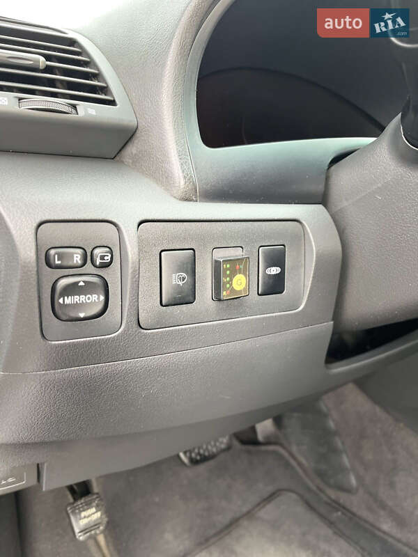 Седан Toyota Camry 2007 в Кропивницком