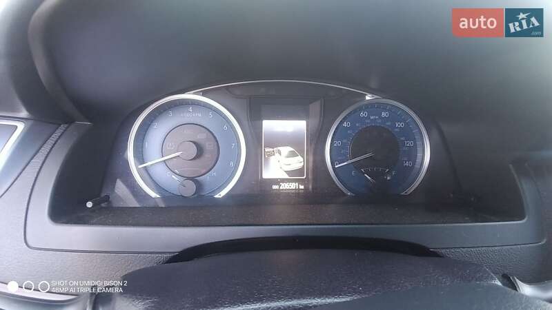 Седан Toyota Camry 2017 в Изюме