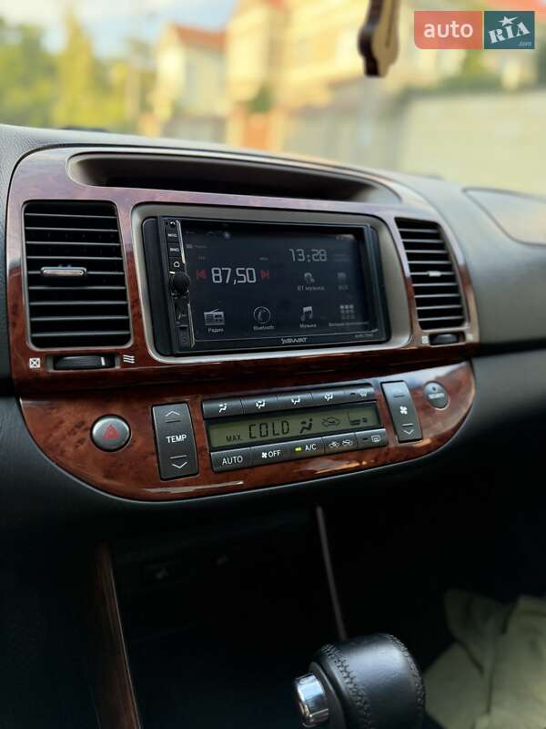 Седан Toyota Camry 2001 в Одесі