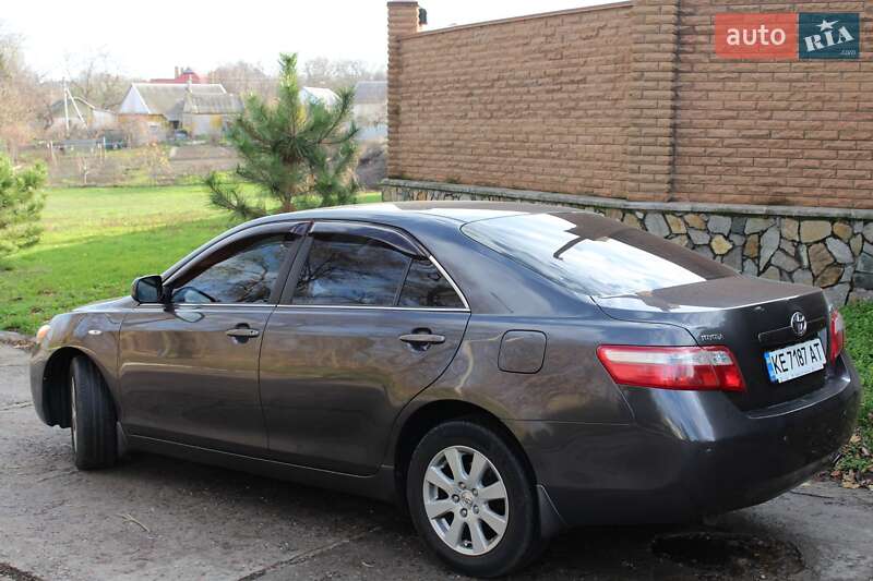 Седан Toyota Camry 2008 в Верхнеднепровске