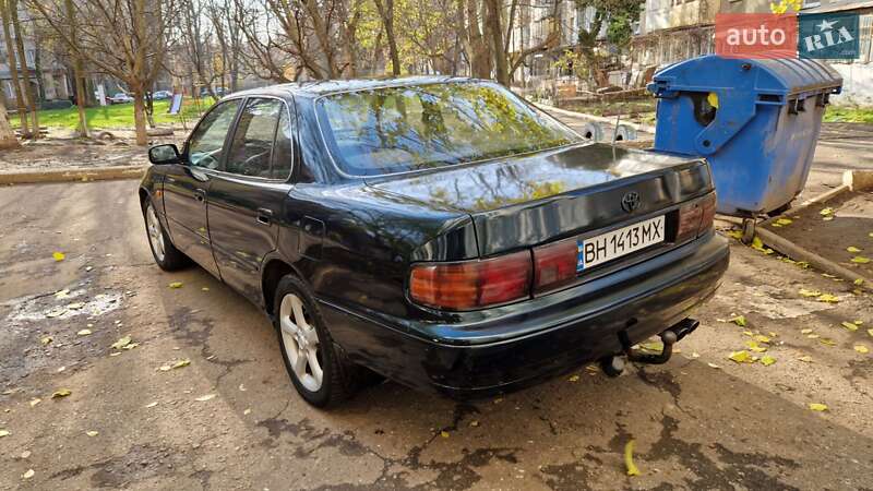 Седан Toyota Camry 1994 в Одесі