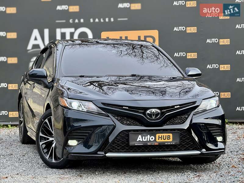 Toyota Camry 2017